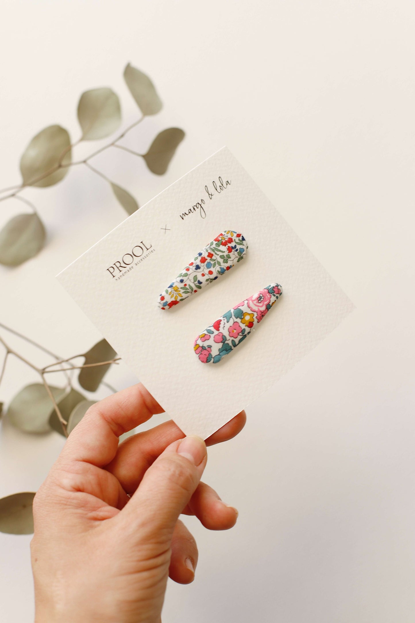 PROOL x margo&lola - komplet dve male šnalice na klik - Kata i Ana