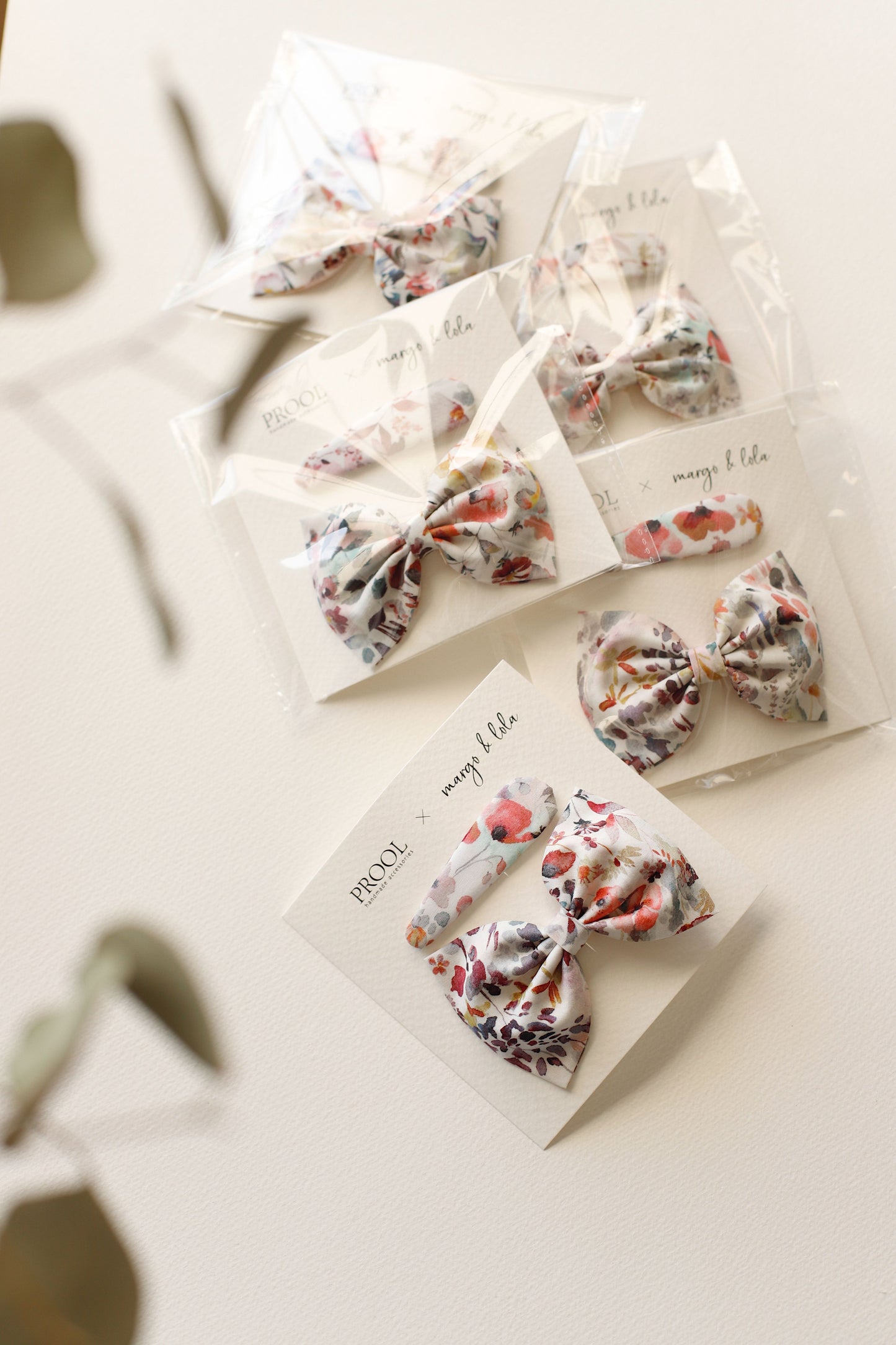 PROOL x margo&lola - mala mašnica i šnalica na klik - Iris