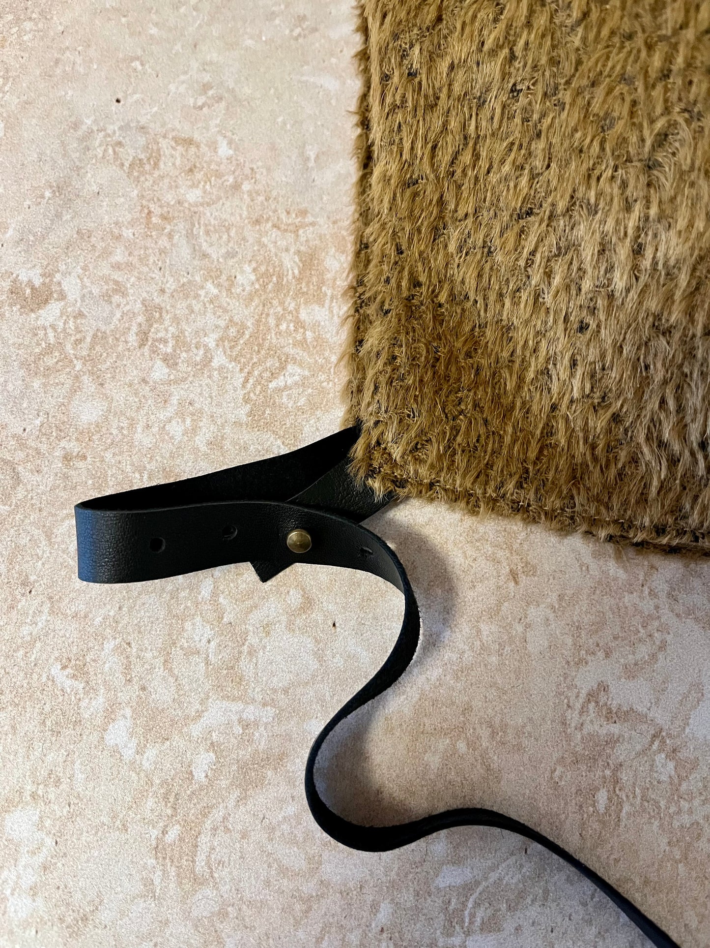 Kapa za odrasle sa gombom - kamel