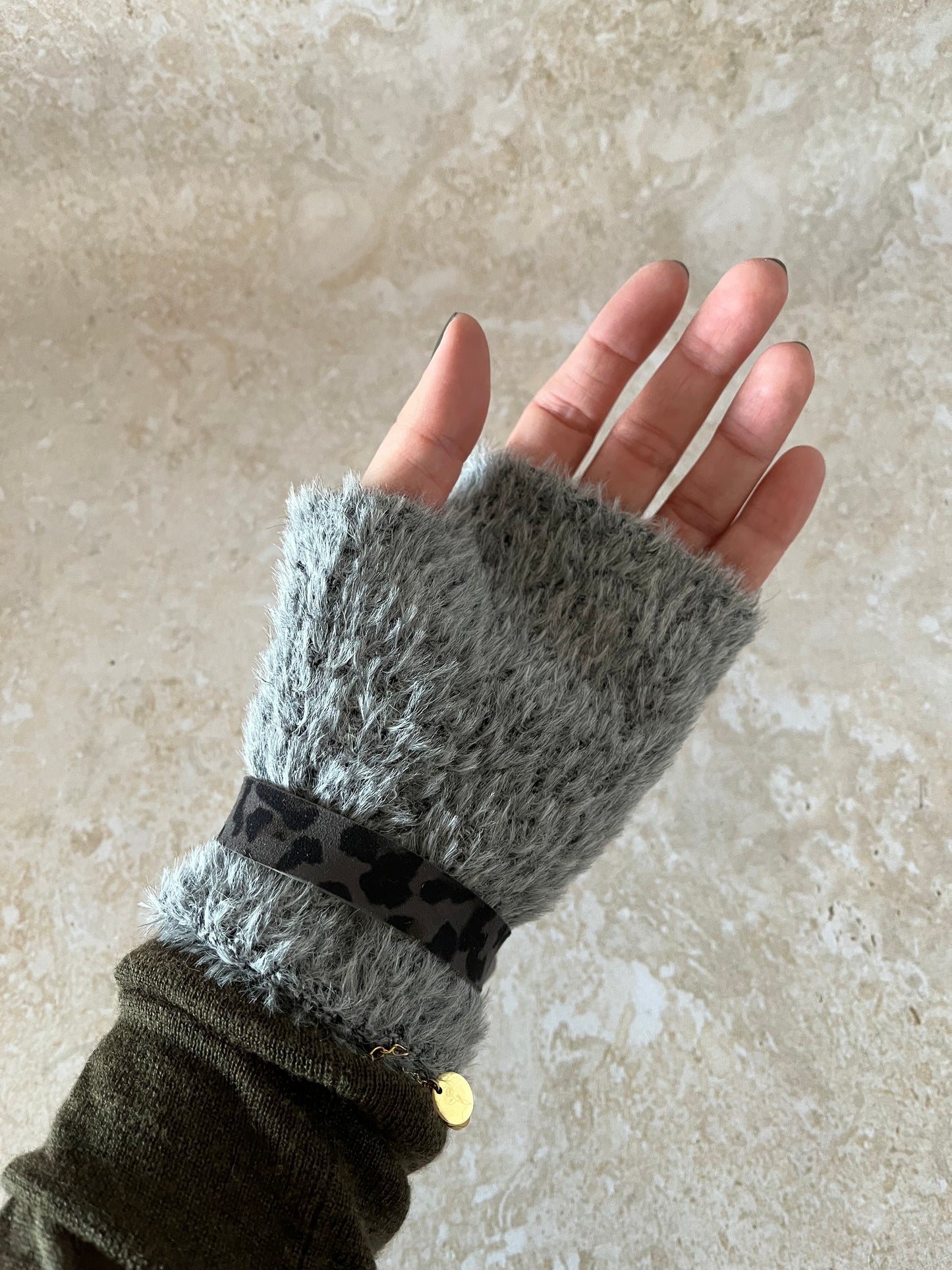 Kratke rukavice za odrasle - sive