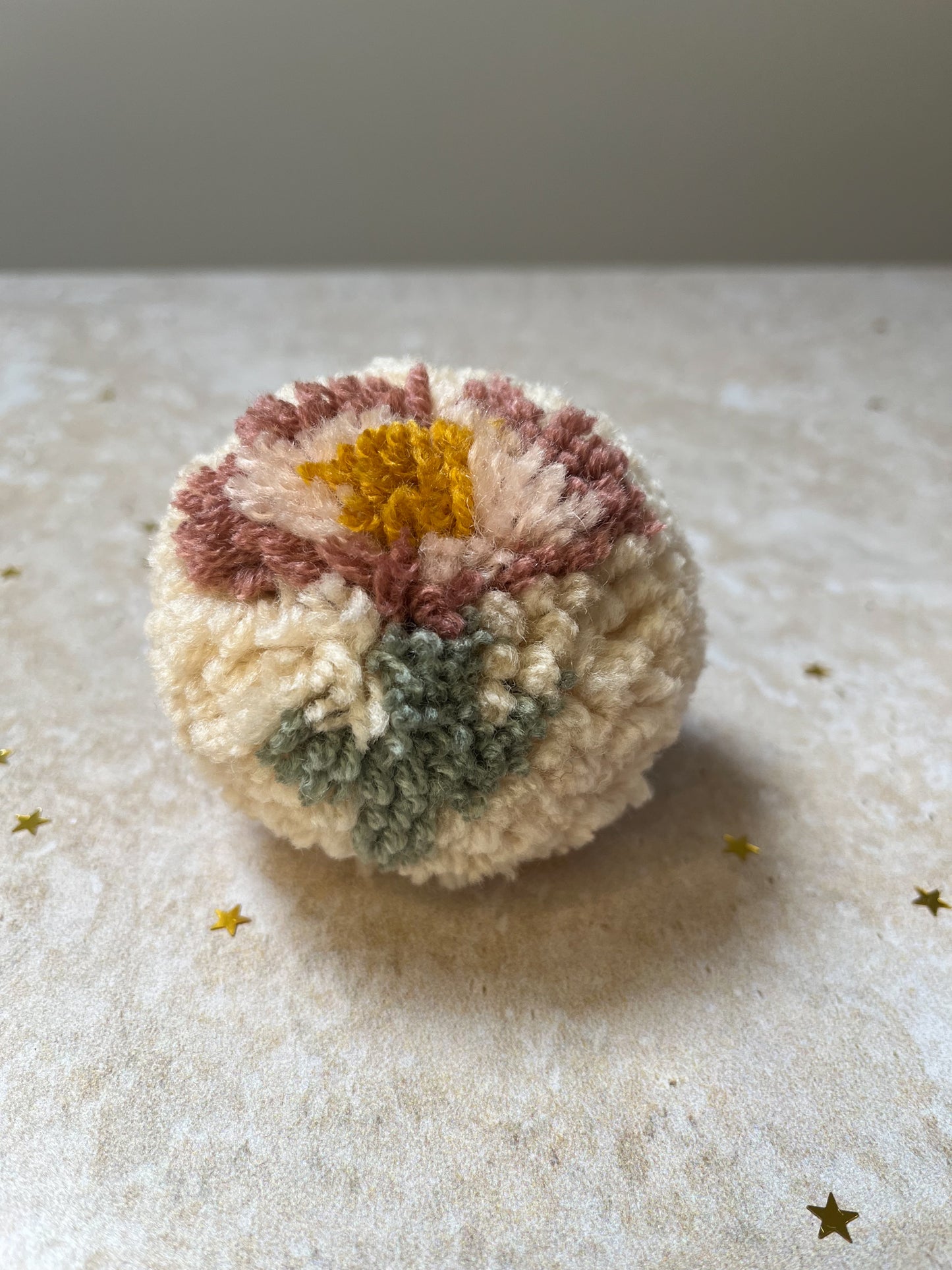 Kapica sa gombom Kaja + tri PROOL šnalice na klik