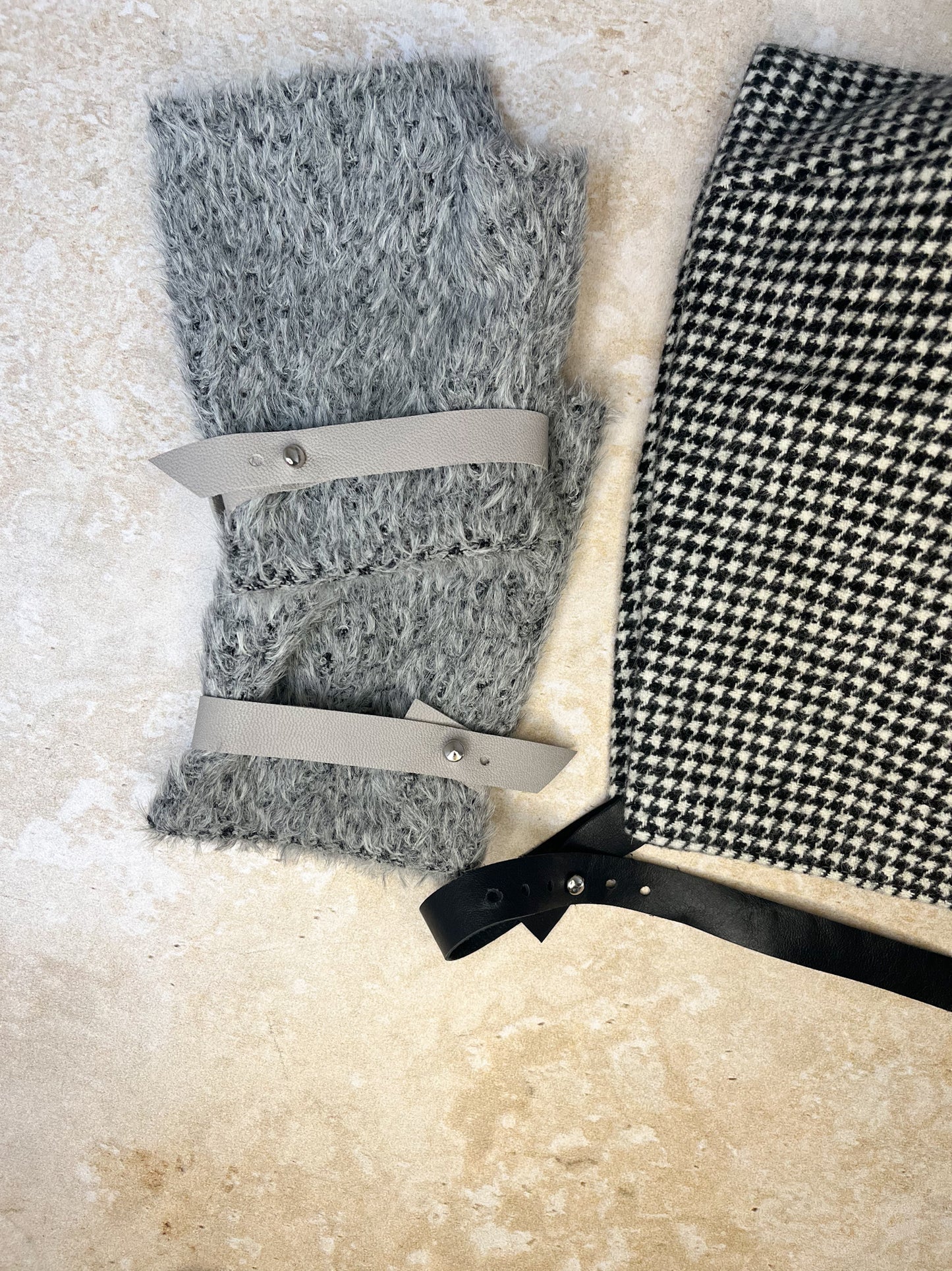 Komplet pepito kapa i krake sive rukavice