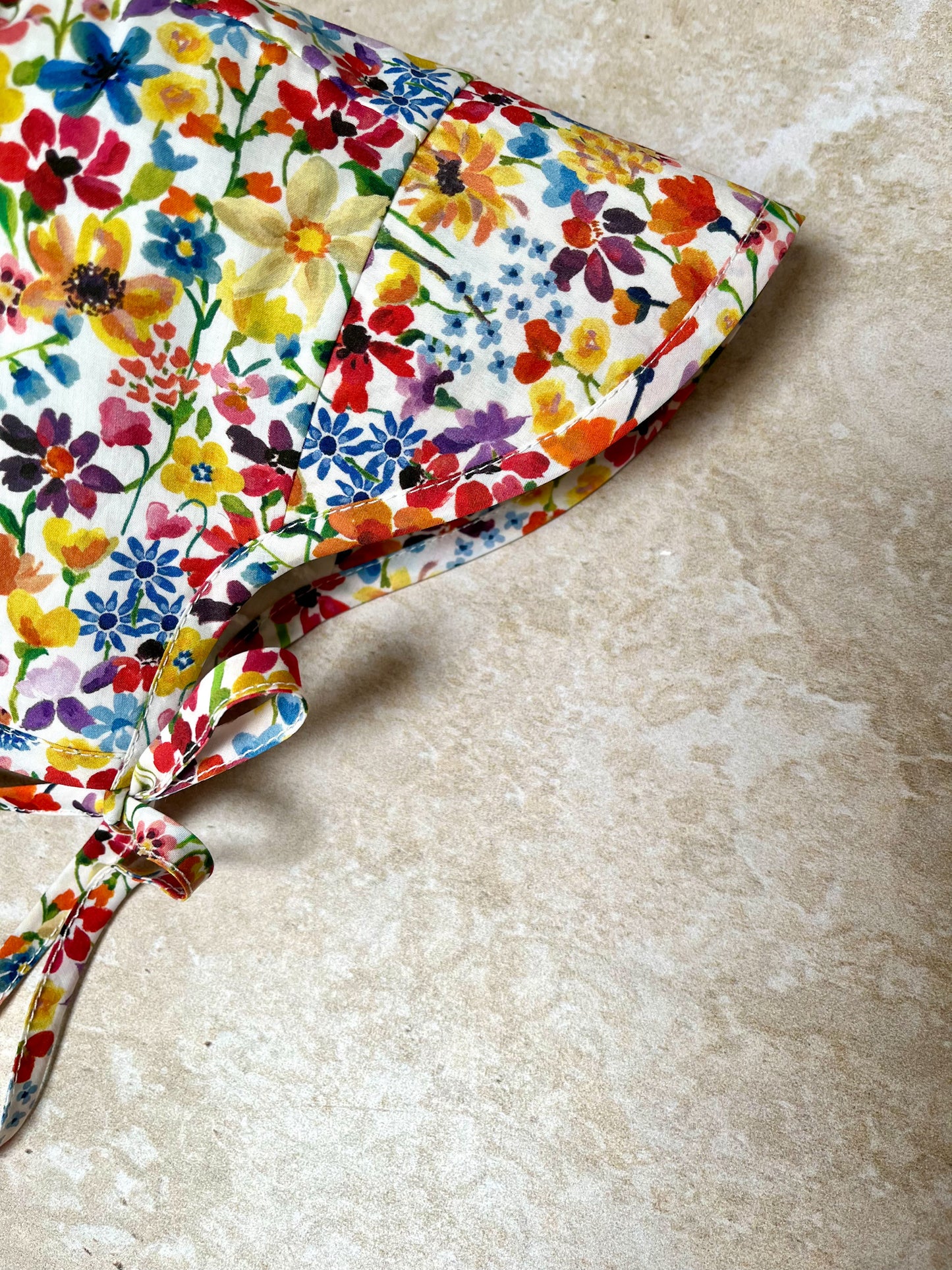 Kapica sa širmom Mirna od Liberty of London pamuka